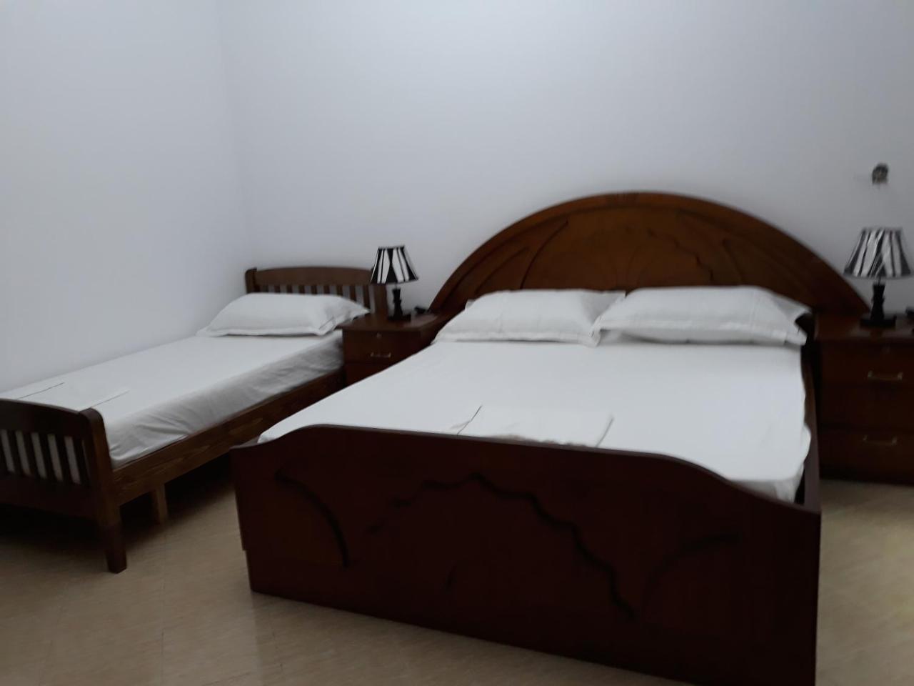Guest House Xhuljon Berat Extérieur photo