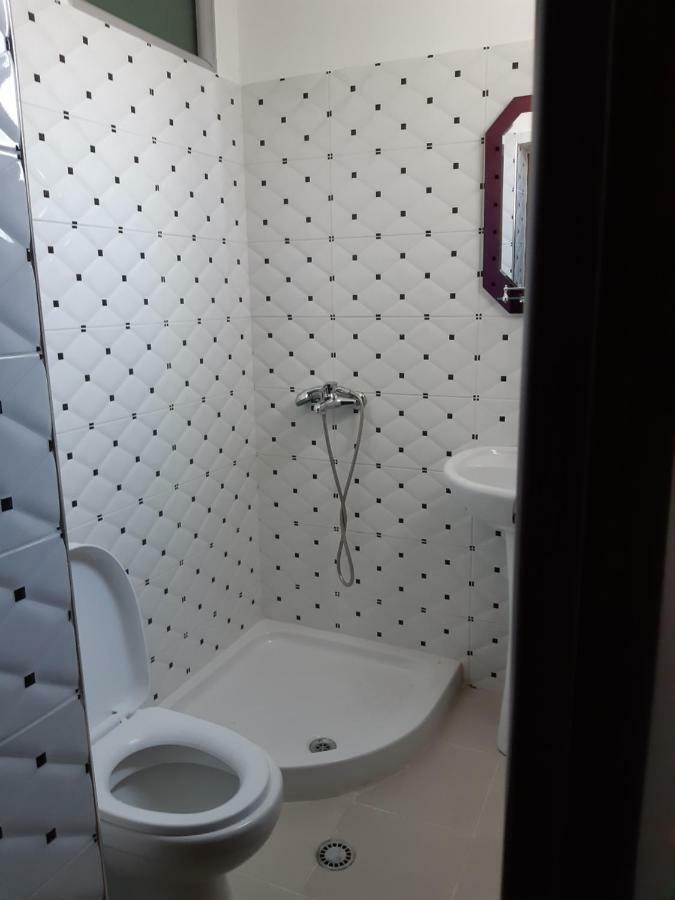 Guest House Xhuljon Berat Extérieur photo